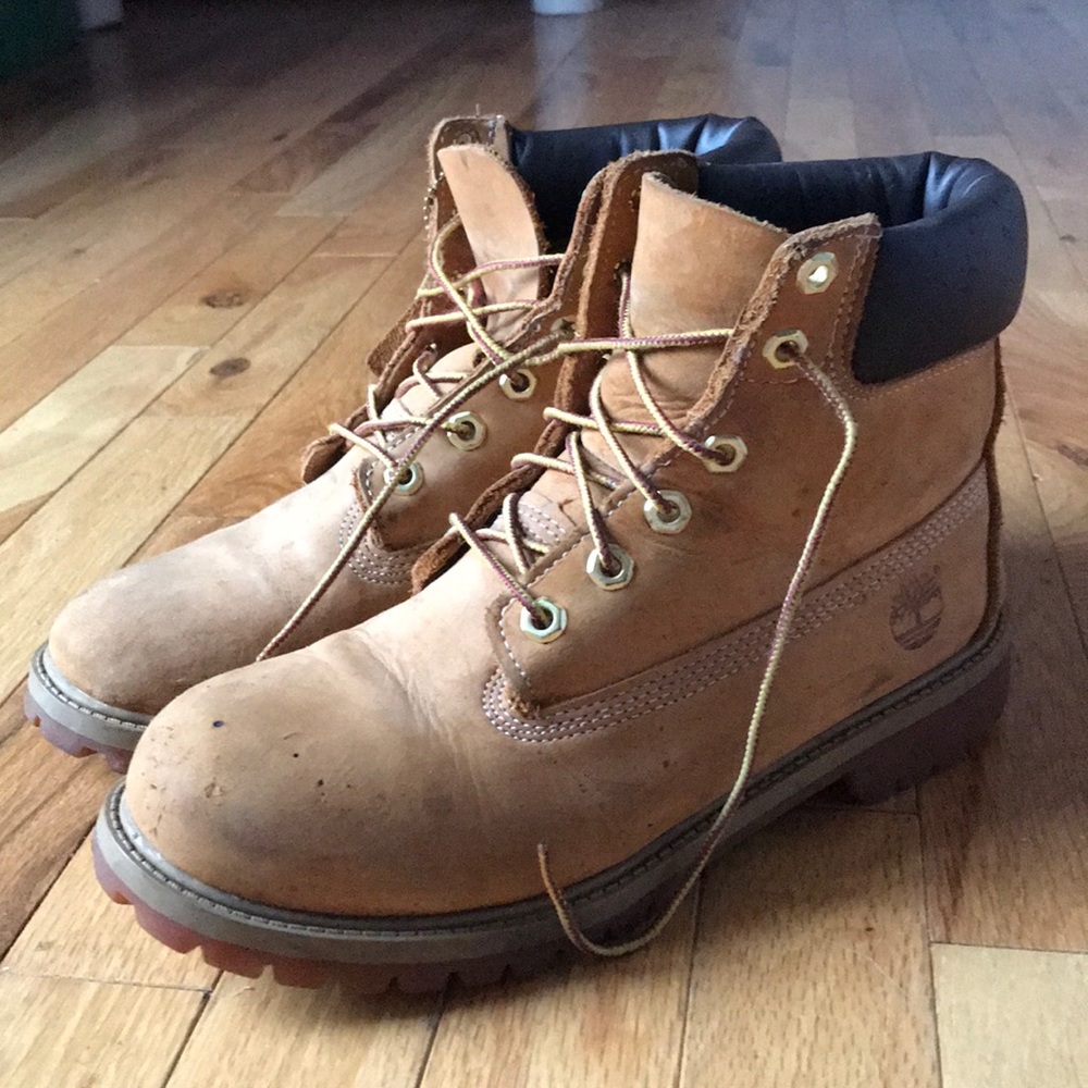 MISMATCHED Timberland 6 in. Waterproof Boots